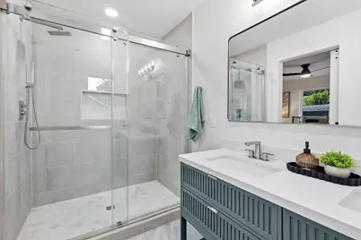 523 Martinique Avenue, Dallas, TX 75223 - Photo 27