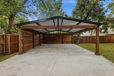 523 Martinique Avenue, Dallas, TX 75223 - Photo 7