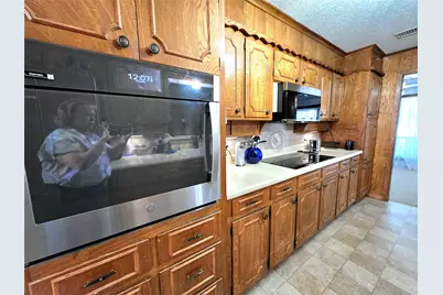 4620 Starlight Drive, Haltom City, TX 76117 - Photo 9
