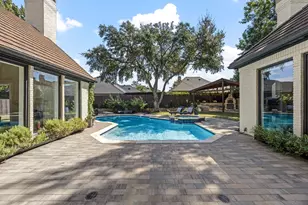 17632 Harbord Oaks Cir, Dallas, TX 75252 - Photo 31