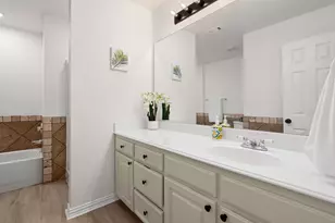 9300 Rhoni Ct, Fort Worth, TX 76140 - Photo 13