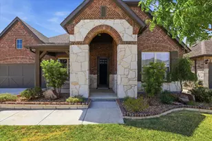 304 Kellan Ct, Hickory Creek, TX 75065 - Photo 3