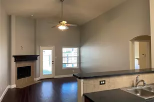 1937 Creek Crossing Dr, Fort Worth, TX 76247 - Photo 5