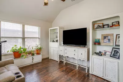 1169 Spring Cress Drive, Burleson, TX 76028 - Photo 5