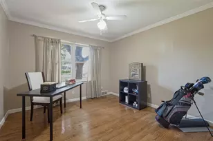 3866 Medallion Ln, Dallas, TX 75229 - Photo 13