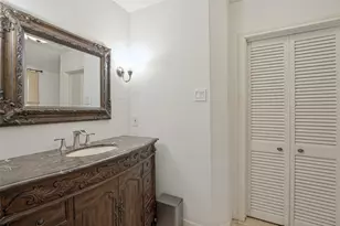 3866 Medallion Ln, Dallas, TX 75229 - Photo 17
