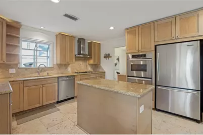 3866 Medallion Lane, Dallas, TX 75229 - Photo 7