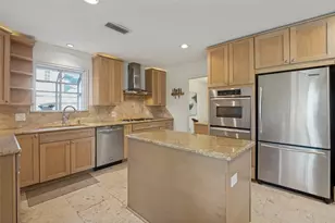 3866 Medallion Ln, Dallas, TX 75229 - Photo 7
