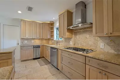 3866 Medallion Lane, Dallas, TX 75229 - Photo 5