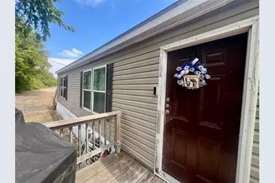 806 S 3rd Street #6, Grandview, TX 76050 - Photo 31