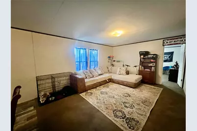 806 S 3rd Street #6, Grandview, TX 76050 - Photo 17