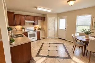 1105 Riley Dr, Garland, TX 75040 - Photo 5