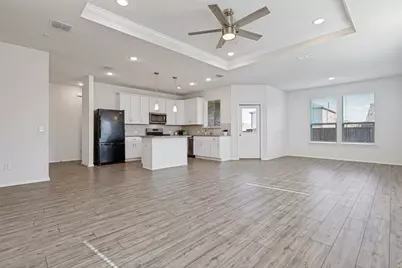 713 Feldspar Way, Princeton, TX 75407 - Photo 3
