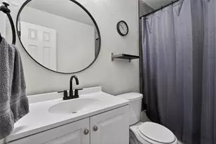 1347 Lake Forest Dr, Grand Prairie, TX 75052 - Photo 19