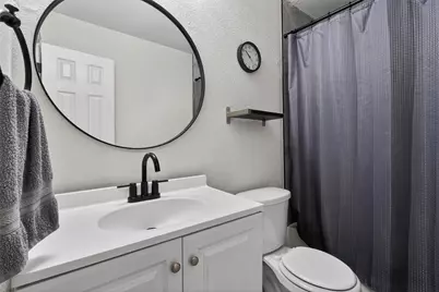 1347 Lake Forest Drive, Grand Prairie, TX 75052 - Photo 19