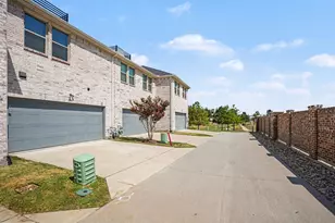 204 Venice Ave, Flower Mound, TX 75028 - Photo 21