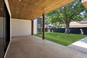 7247 Blythdale Dr, Dallas, TX 75248 - Photo 37