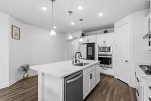 1434 Cypress Thorn Dr, Arlington, TX 76005 - Photo 11