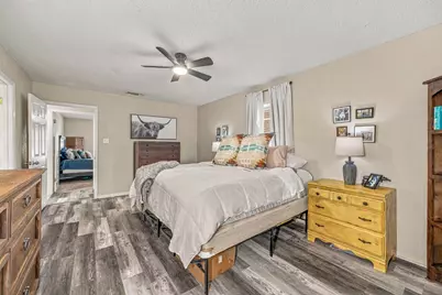 1190 N Charlotte Avenue, Stephenville, TX 76401 - Photo 17