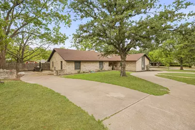 1190 N Charlotte Avenue, Stephenville, TX 76401 - Photo 3
