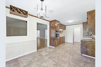 708 NW Sandra Lane, Burleson, TX 76028 - Photo 17