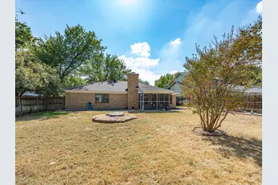 708 NW Sandra Lane, Burleson, TX 76028 - Photo 35