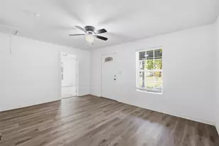 1916 Liberty St, Bonham, TX 75418 - Photo 7