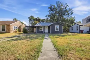 1916 Liberty St, Bonham, TX 75418 - Photo 1