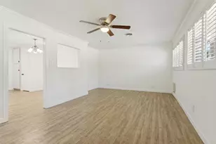 1818 Tyler St, Denton, TX 76209 - Photo 5