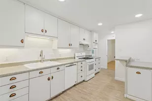 1818 Tyler St, Denton, TX 76209 - Photo 9
