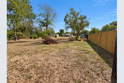 100 Elm Street, Lone Oak, TX 75453 - Photo 27