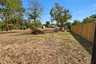 100 Elm St, Lone Oak, TX 75453 - Photo 27