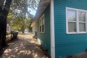 2925 Lenway St, Dallas, TX 75215 - Photo 3