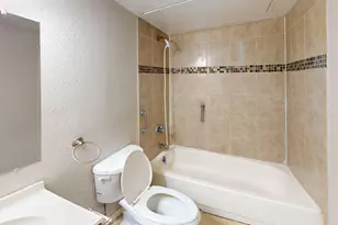 8110 Skillman St, Dallas, TX 75231 - Photo 7