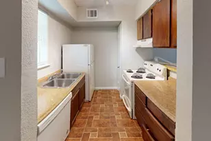 8110 Skillman St, Dallas, TX 75231 - Photo 5