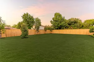 5943 Joyce Way, Dallas, TX 75225 - Photo 29