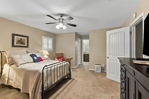 2201 Scarlet Ln, Grand Prairie, TX 75050 - Photo 33