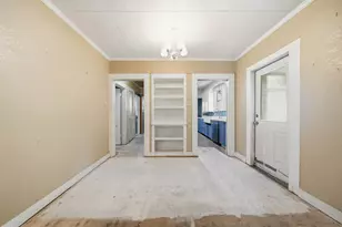 925 E Walnut St, Hillsboro, TX 76645 - Photo 7