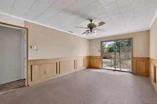 4638 Colgate Ln, Garland, TX 75042 - Photo 11