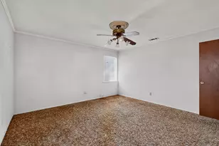 4638 Colgate Ln, Garland, TX 75042 - Photo 19