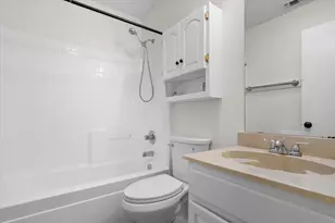 1124 Margie St, Burleson, TX 76028 - Photo 15