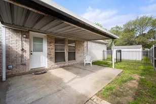 1124 Margie St, Burleson, TX 76028 - Photo 21