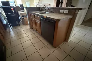 8409 Laughing Waters Tr, McKinney, TX 75070 - Photo 9