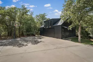 111 Fawn Trail Cir, Graham, TX 76450 - Photo 3