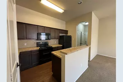 1430 Ravenwood Lane, Mansfield, TX 76063 - Photo 5