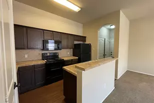 1430 Ravenwood Ln, Mansfield, TX 76063 - Photo 5