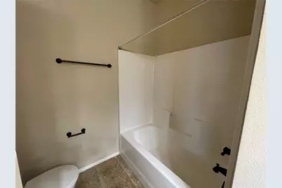 1430 Ravenwood Lane, Mansfield, TX 76063 - Photo 9