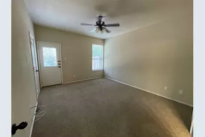 1430 Ravenwood Lane, Mansfield, TX 76063 - Photo 7