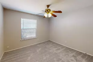 910 Shenandoah Dr, Arlington, TX 76014 - Photo 11