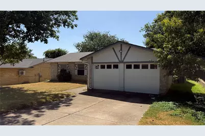 910 Shenandoah Drive, Arlington, TX 76014 - Photo 1